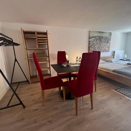 Appartement En Vieille Ville De Pruntrut Exterior foto